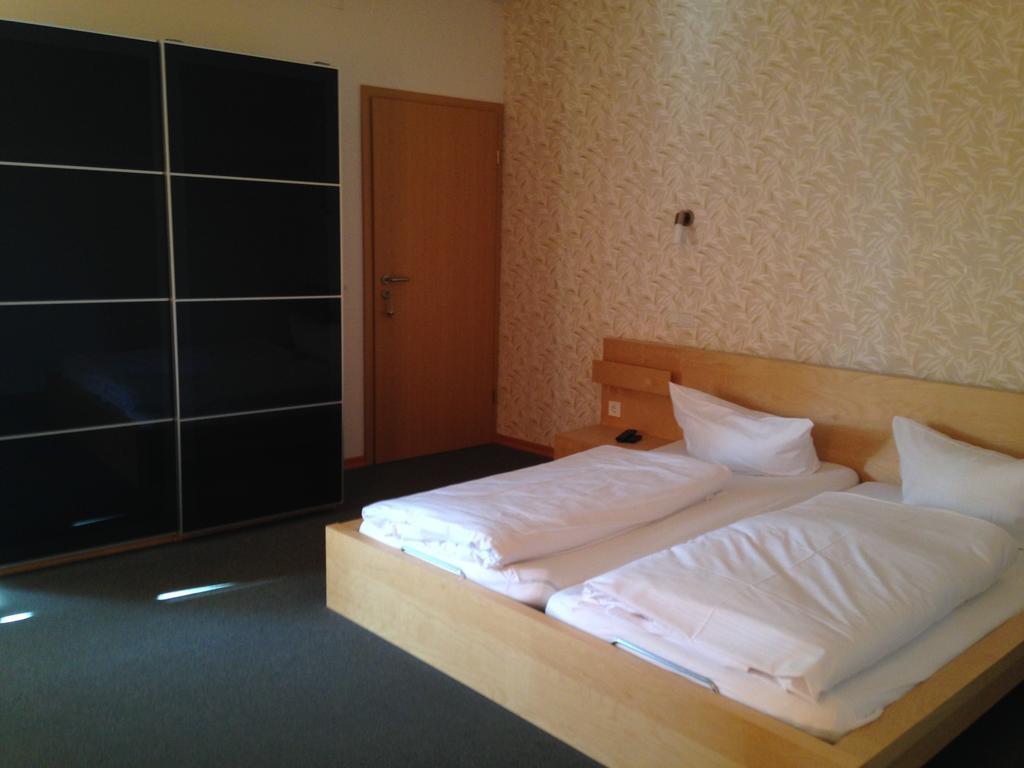 Hotel Oldenburger Hof 비르켄펠트 외부 사진